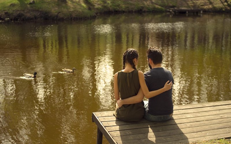 Online Dating: Πώς να Ξεχωρίσετε